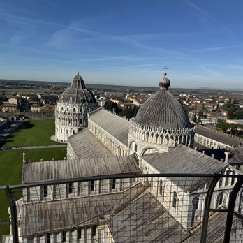 Leaning Tower di Cioffi Alfonso & C - Italian Near Me - Pisa, PI