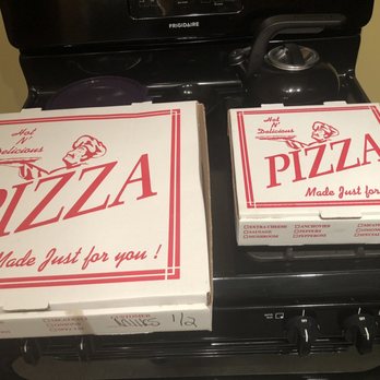 VinLouie's Pizzeria - Pizzas- comparison of standard size VS gluten free size - Chicken Wings Near Me - Hamburg, New York VinLouie's Pizzeria - Pizzas- comparison of standard size VS gluten free size - Chicken Wings Near Me - Hamburg, New York