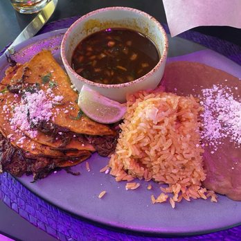 Casa Lola - Quesabirria tacos, Consome, rice and beans! - Mexican Near Me - Sacramento, California