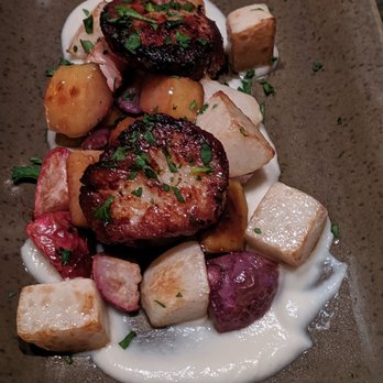 Zynodoa - Fantastic seared scallops minus the sausage - New American Near Me - Staunton, Virginia Zynodoa - Fantastic seared scallops minus the sausage - New American Near Me - Staunton, Virginia
