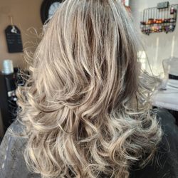 Studio 617 Salon