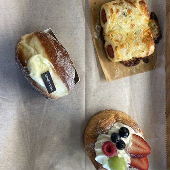 Tous Les Jours - Bakeries Near Me - Overland Park, Kansas Tous Les Jours - Bakeries Near Me - Overland Park, Kansas