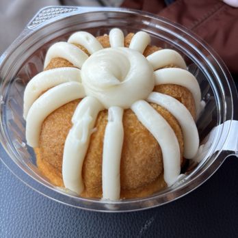 Nothing Bundt Cakes - Lemon Bundt - Bakeries Near Me - Dulles, Virginia