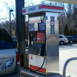 Burke Citgo - Notice the Eagles sticker :0)