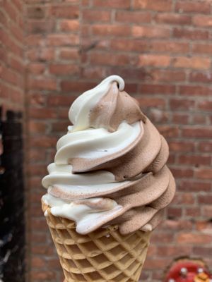 Huddle Soft Serve by null