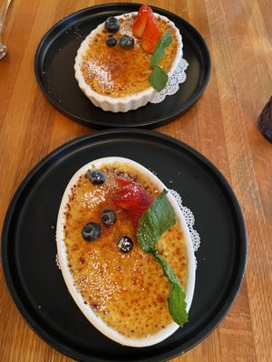 Petit Robert Bistro by null