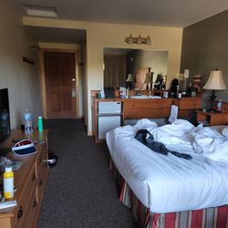 Hotel Rio Vista - Our messy room