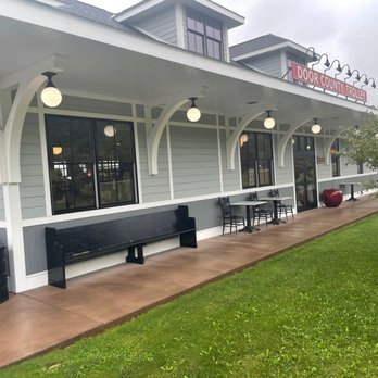Door County Trolley - Wine Tours Near Me - Egg Harbor, Wisconsin Door County Trolley - Wine Tours Near Me - Egg Harbor, Wisconsin