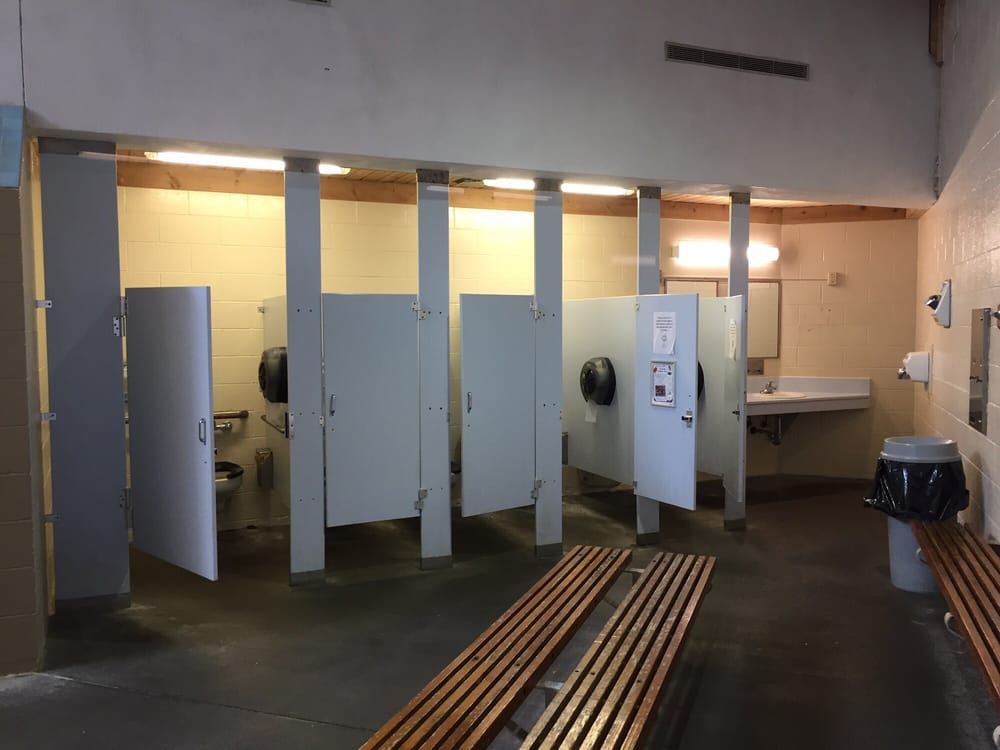 Social spots from Memorial Pool