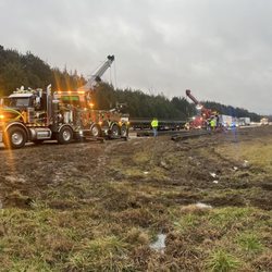 Cow Creek Towing