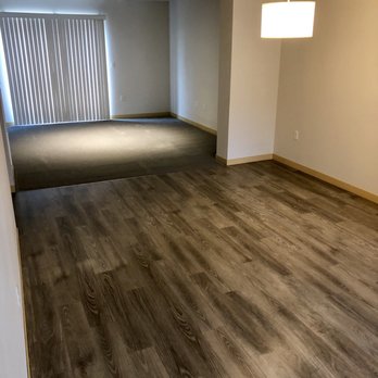 Aster Townhomes - Clean carpet, mopped floors - Apartments Near Me - Sumner, Washington Aster Townhomes - Clean carpet, mopped floors - Apartments Near Me - Sumner, Washington