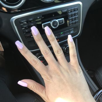 Marlowe - Nail Salons Near Me - Berkeley, California