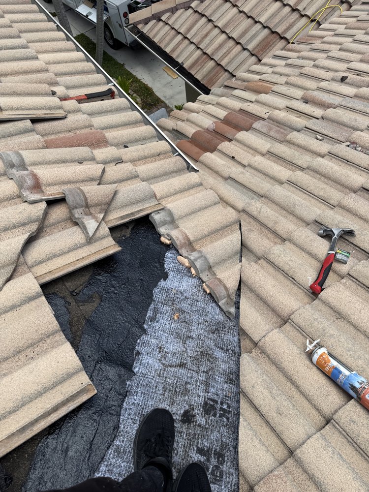 Slide of Sarmiento Roofing Services