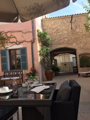 Ca'n Moragues by null