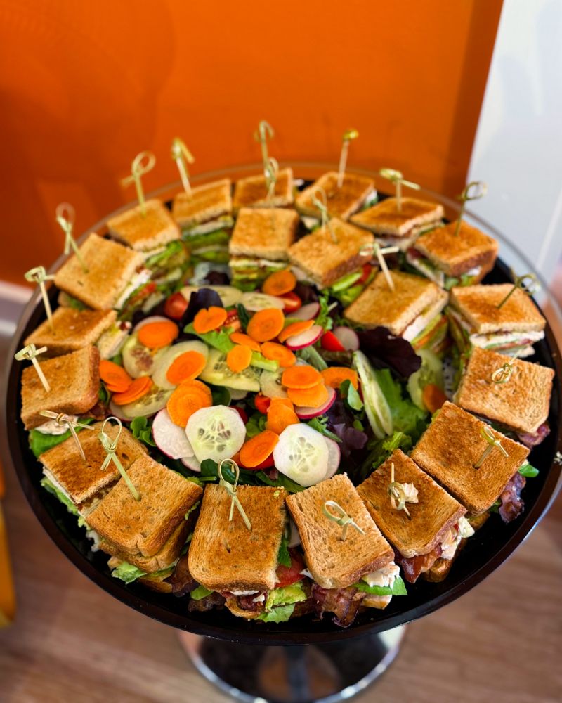 Reading Room Cafe Logo