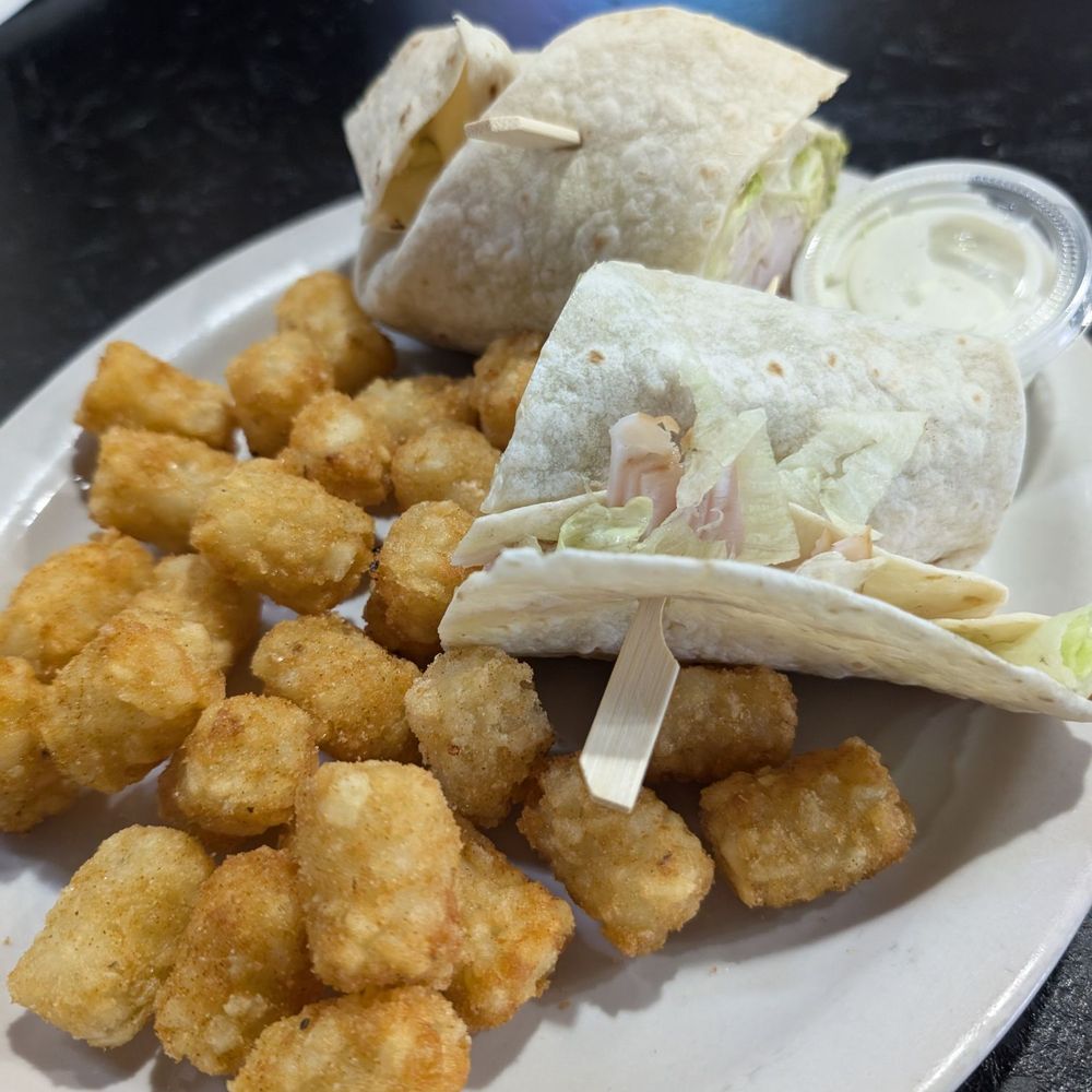 Clubhouse Bar and Grill - Tater tots! And a cali turkey wrap - Dive Bars Near Me - Everett, Washington