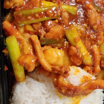 Pho 99 - Thai curry chicken - Vietnamese Near Me - Mississauga, Ontario