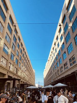 Smorgasburg (Los Angeles) by null