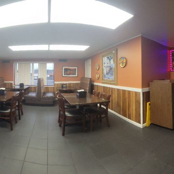 Amigo Taqueria - Small but enough seating. - Mexican Near Me - Kannapolis, North Carolina