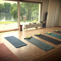 Lakeside Yoga und SUP