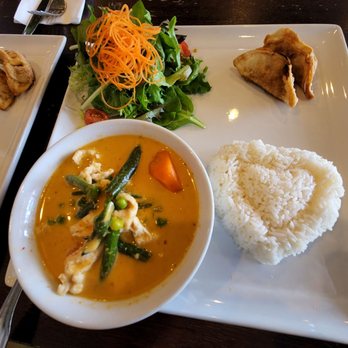 Coconut Rabbit - Thai Near Me - Los Alamitos, California
