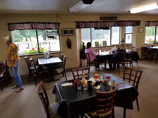 ENUMCLAW GOLF COURSE CAFE 15 Photos 45220 288th Ave SE Enumclaw