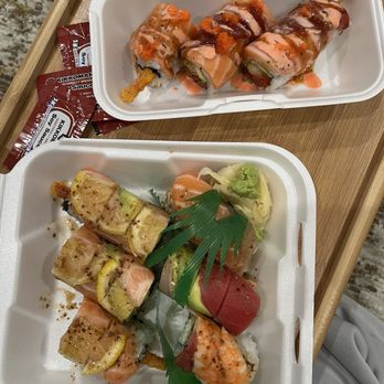 Sushi@Sushi - Lemon Roll, Rainbow Roll, Sun Kissed Roll - Sushi Bars Near Me - Anaheim, California Sushi@Sushi - Lemon Roll, Rainbow Roll, Sun Kissed Roll - Sushi Bars Near Me - Anaheim, California