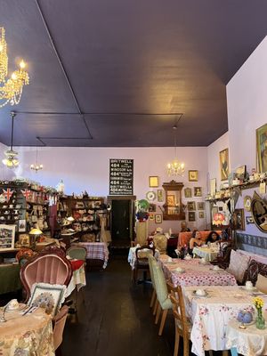 Lovejoy's Tea Room by null