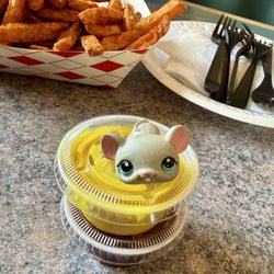 Mustard and barbecue sauce