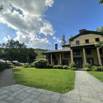 Glen Iris Inn - Glen Iris Inn and Patio - Bed & Breakfast Near Me - Castile, New York