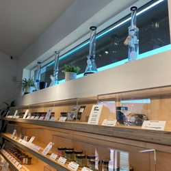 Dockside Cannabis - Ballard - Cannabis flower