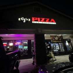 CJ's Pizza Bar and Grill - Outside