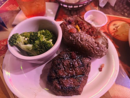 Texas Roadhouse by null