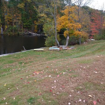 North Country Hard Cider - Overlooking a little river/creek - Cideries Near Me - Dover, New Hampshire North Country Hard Cider - Overlooking a little river/creek - Cideries Near Me - Dover, New Hampshire