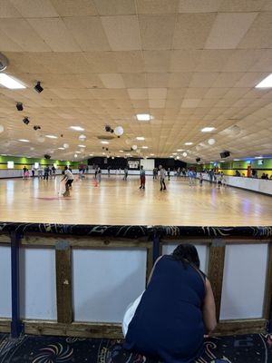 Thunderbird Roller Rink by null