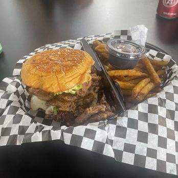 Durb’s Restaurant - KBBQ Specialty Burger - Desserts Near Me - League City, Texas