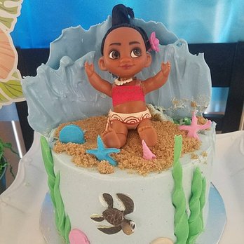 CC's Macarons and Desserts - Baby Moana strawberry shortcake - Macarons Near Me