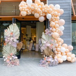 Exterior outside entrance of Your Balloon Dream Exterior outside entrance of Your Balloon Dream