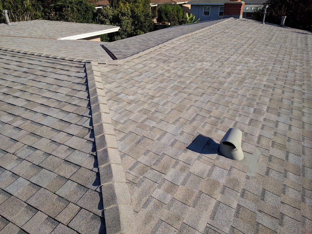 Slide of De Lorenzo's Guaranteed Roofing