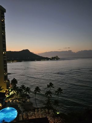 Halekulani Hotel by null