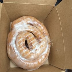 Foxtail Coffee - Cinnamon roll donut.