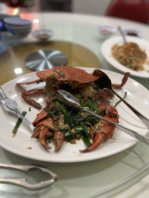 No Signboard Seafood At Geylang by null No Signboard Seafood At Geylang by null