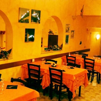 Così Com'è - La sala ristorante - Italian Near Me - Rome, RM Così Com'è - La sala ristorante - Italian Near Me - Rome, RM
