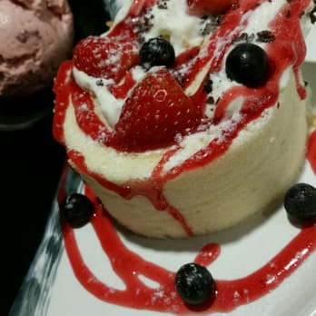 Movenpick Ice Cream - Mmmmm late night Swiss Roll - Ice Cream & Frozen Yogurt Near Me - Sydney, NSW Movenpick Ice Cream - Mmmmm late night Swiss Roll - Ice Cream & Frozen Yogurt Near Me - Sydney, NSW