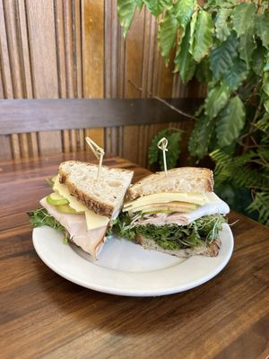 Familiars Coffee & Tea by null