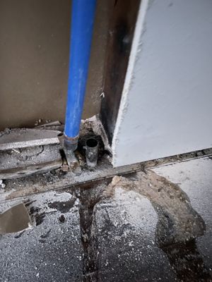 J J Plumbing Logo
