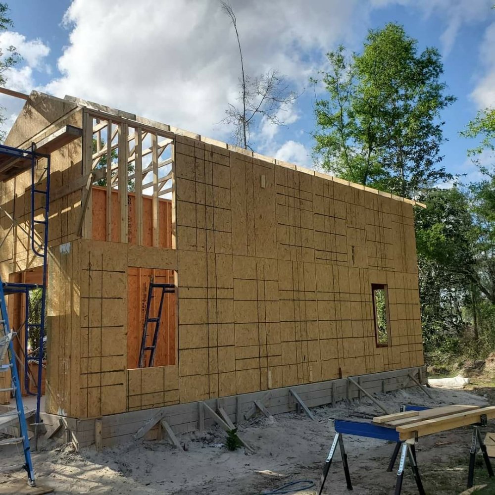 Slide of La Pera's General Contracting