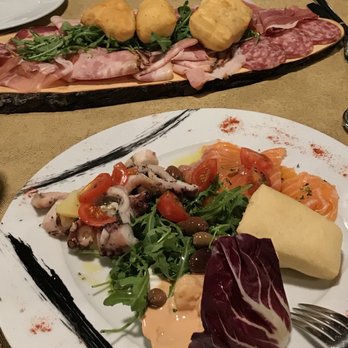 Babadulac - Pizza Near Me - Abbadia Lariana, LC