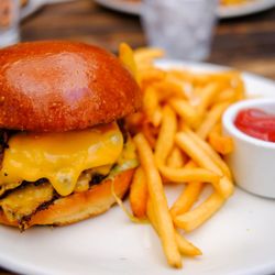 Great White - Can't miss with the burger. So juicy and perfectly cooked. Fries are on point as well!