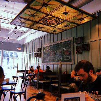 First Watch - Atmosphere - Breakfast & Brunch Near Me - Charlottesville, Virginia